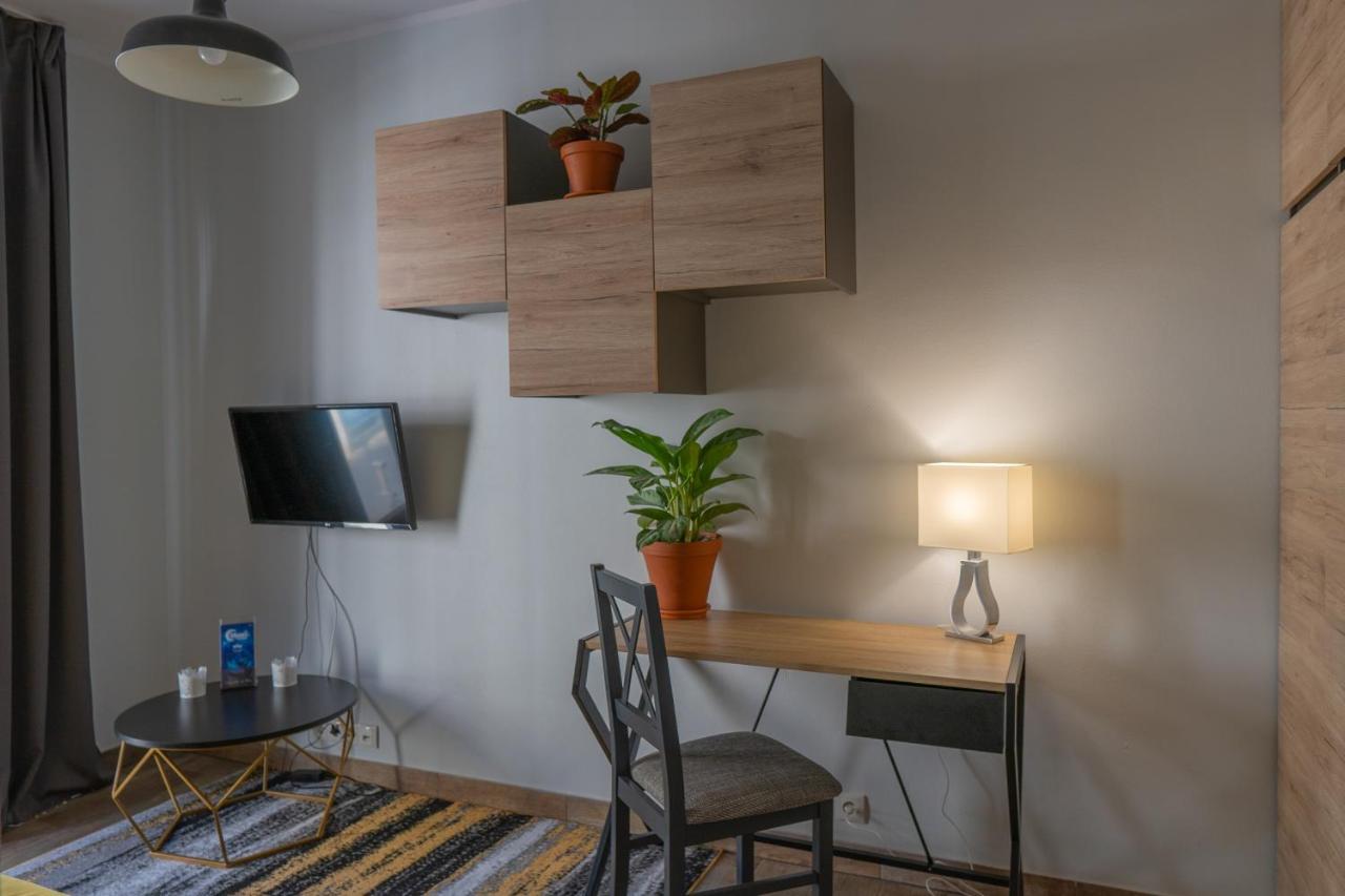 Moon Apartments بوزنان المظهر الخارجي الصورة