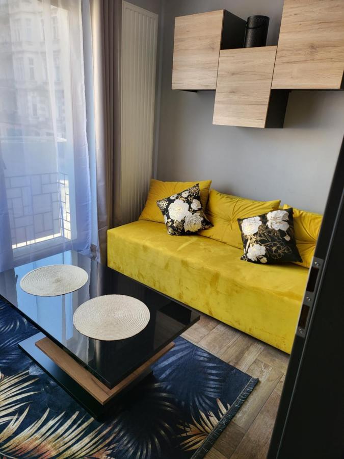 Moon Apartments بوزنان المظهر الخارجي الصورة