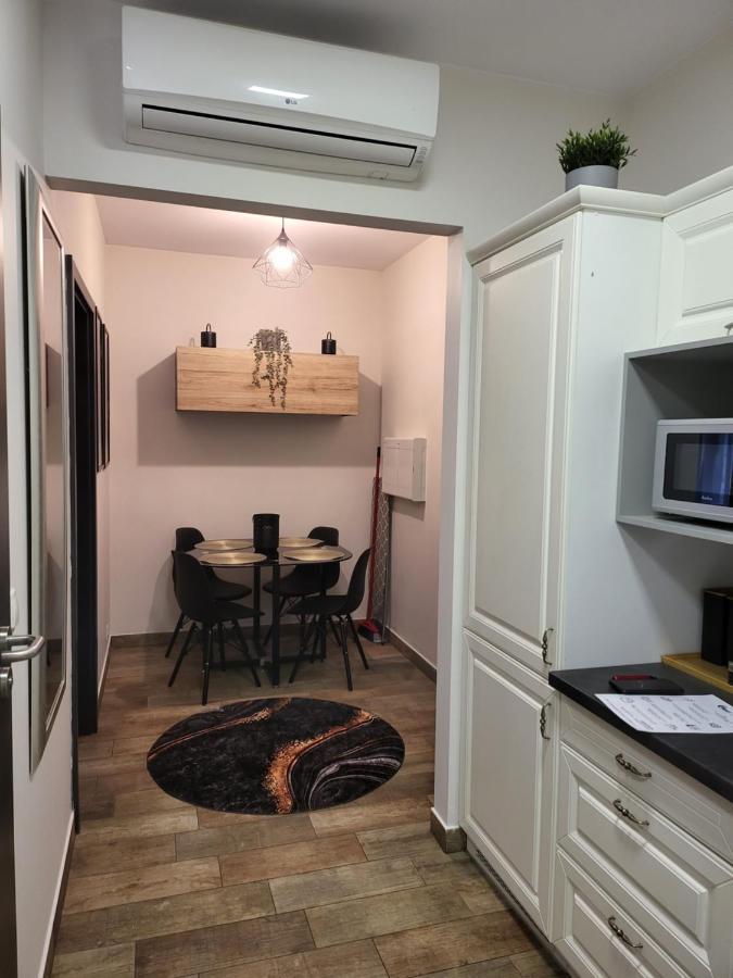 Moon Apartments بوزنان المظهر الخارجي الصورة